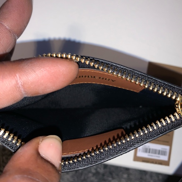 Pouch - Picture 4 of 4